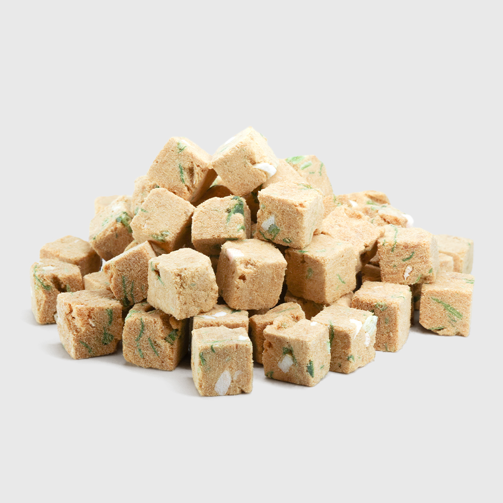 FREEZE DRIED SALMON & SPINACH & CARROT