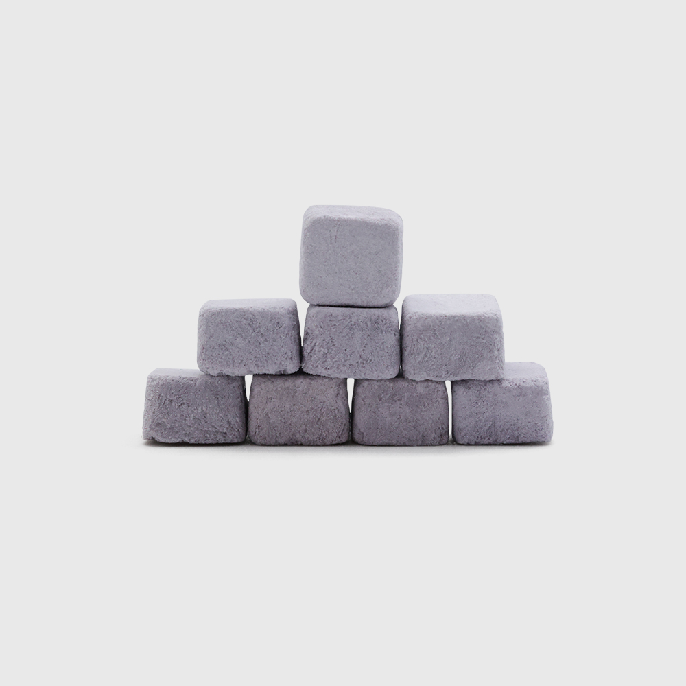 FREEZE DRIED BLUEBERRY FLAVORED YOGURT CUBE